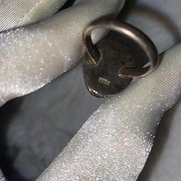 Sterling silver genuine amber ring (stamped .925) - Picture 4 of 4